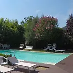 Iris 2 Di * Донго