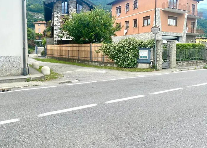 Iris 2 Di アパート *