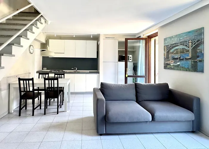 Iris 2 Di Донго