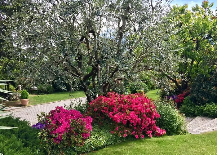 Апартаменты Iris 2 Di *