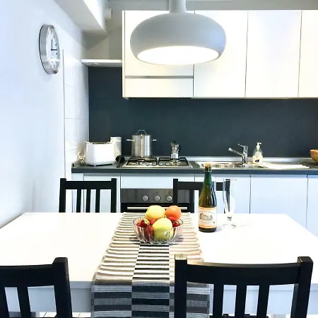 Appartement Iris 2 Di Dongo